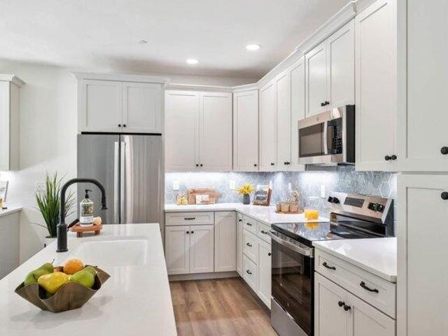 House for sale in Goffstown, Hillsborough County