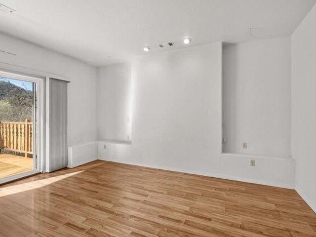House for sale in Gold Hill