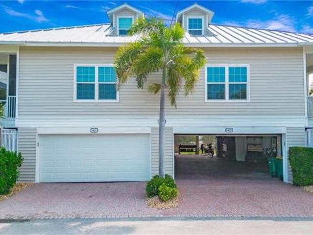 House for sale in Goodland House for sale in Goodland