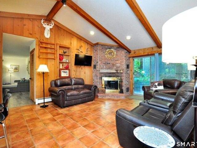 House for sale in Goshen, Northwest Hills Planning Region
