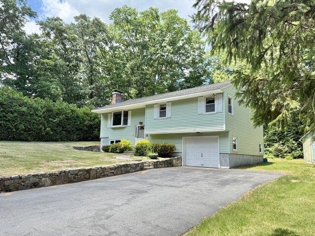 House for sale in Grafton, Massachusetts
