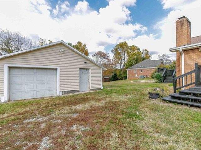 House for sale in Alamance, North Carolina