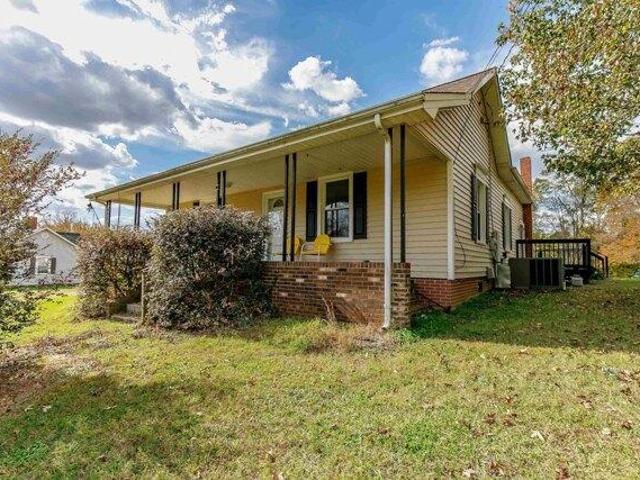 House for sale in Alamance, North Carolina