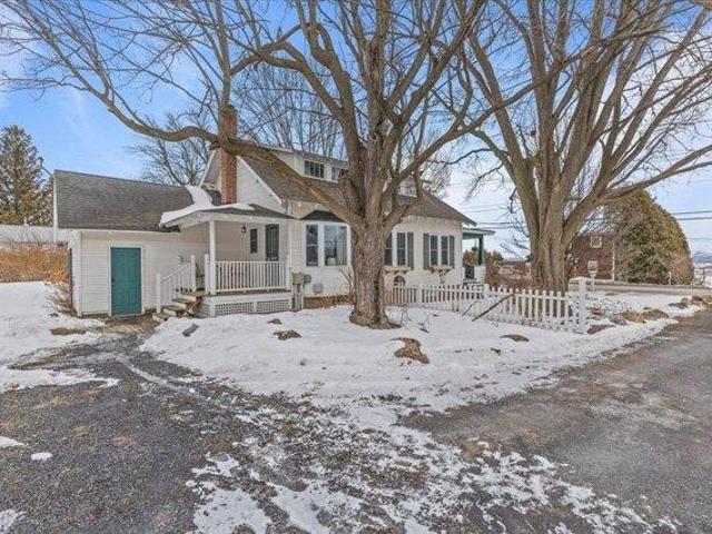 House for sale in Grand Isle, Vermont