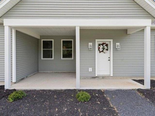 House for sale in Grand Isle, Vermont