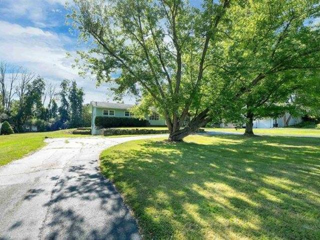 House for sale in Greenland, Rockingham County