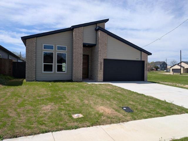 House for sale in Hunt, Texas
