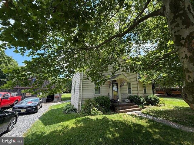 House for sale in Greenwich, New Jersey