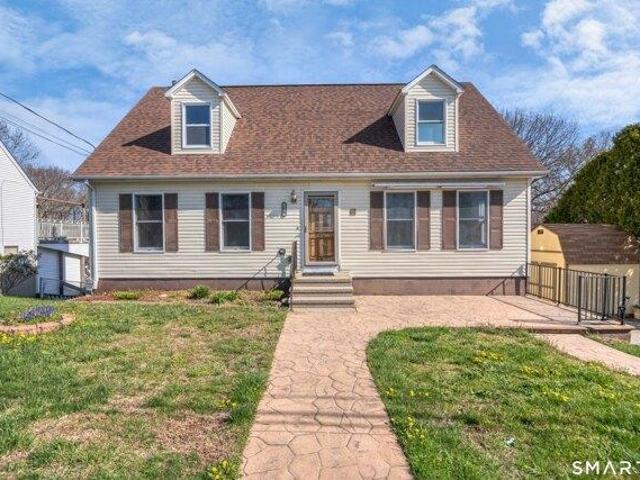 House for sale in Groton, Connecticut