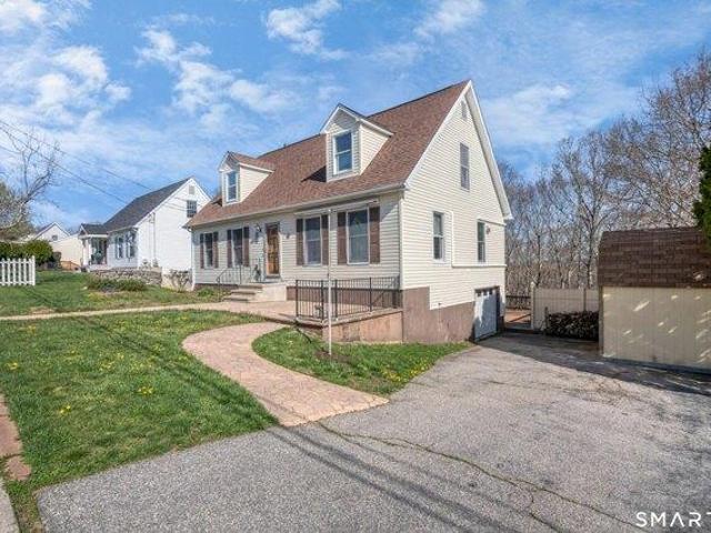 House for sale in Groton, Connecticut