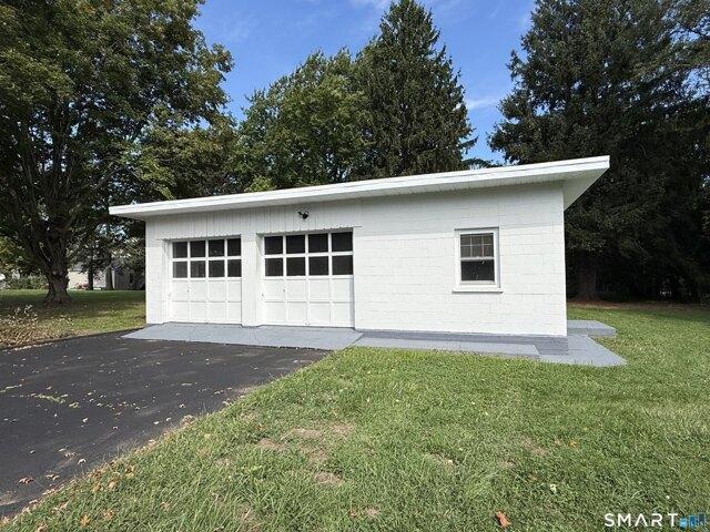 House for sale in Groton, Connecticut