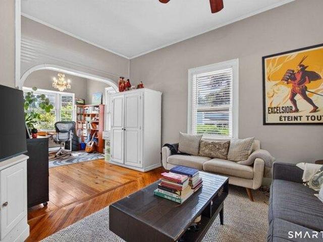House for sale in Noank Historic District, Groton