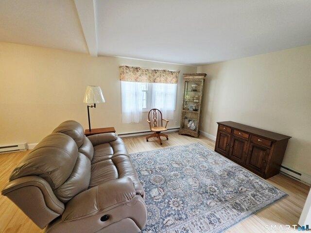 House for sale in Poquonock Bridge, Groton