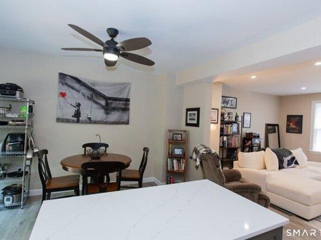 House for sale in Long Hill, Groton