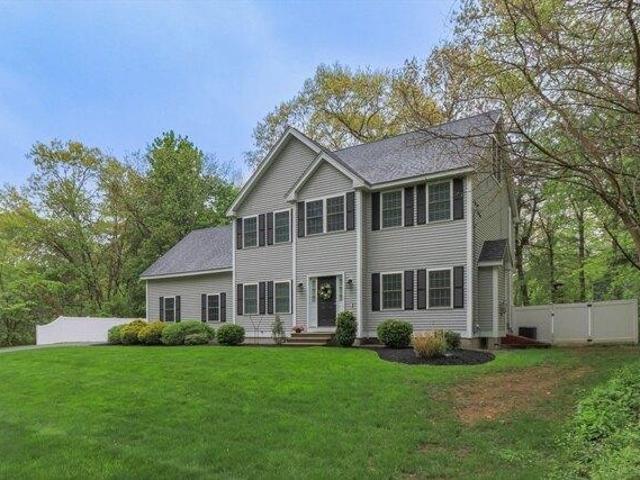 House for sale in Groton, Massachusetts