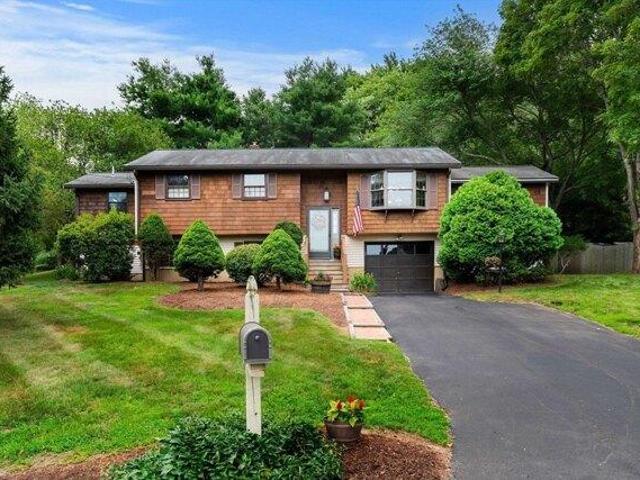 House for sale in Groveland, Massachusetts