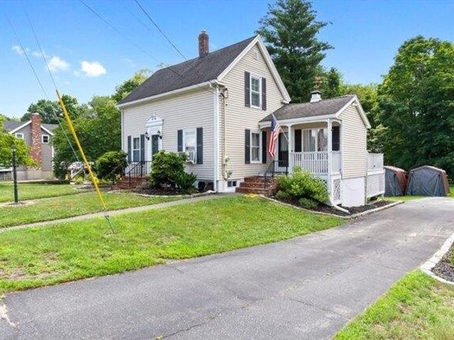 House for sale in Groveland, Massachusetts