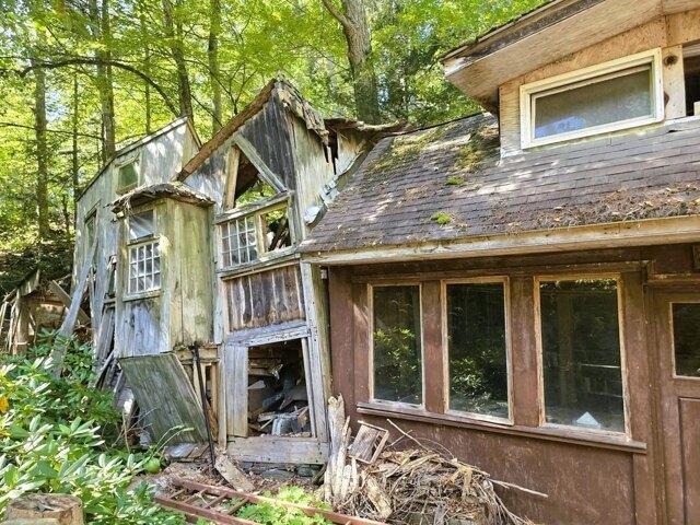 House for sale in Vernon, Windham County