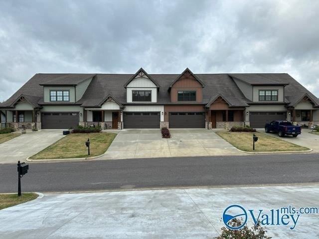 House for sale in Guntersville, Alabama