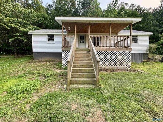 House for sale in Guntersville, Alabama