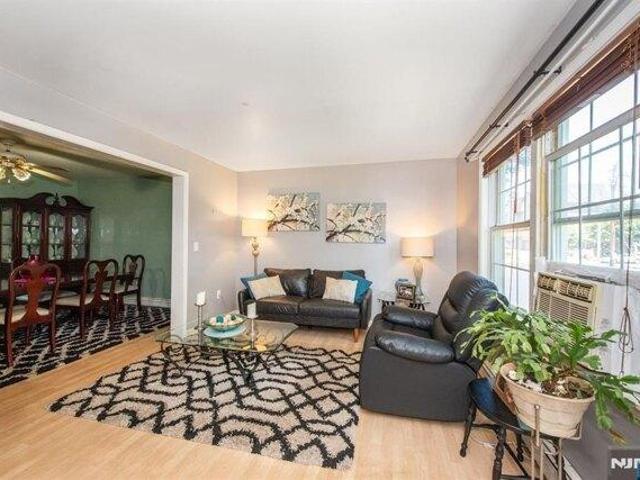 House for sale in Hackensack, New Jersey