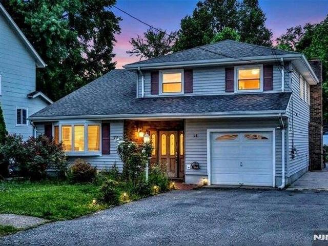 House for sale in Hackensack, New Jersey