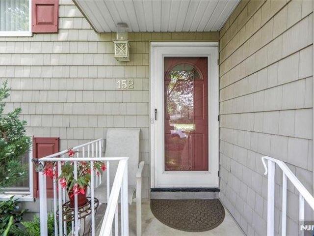 House for sale in Hackensack, New Jersey