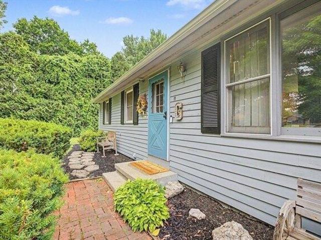 House for sale in Hadley, Massachusetts