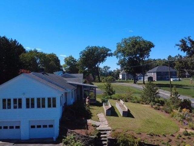 House for sale in Hadley, Massachusetts