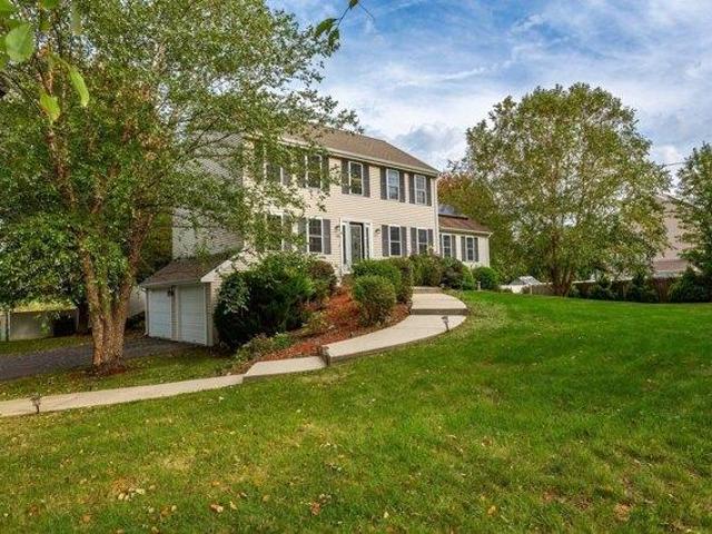 House for sale in Halifax, Plymouth County