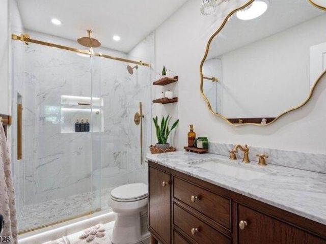 House for sale in Stockholm, New Jersey