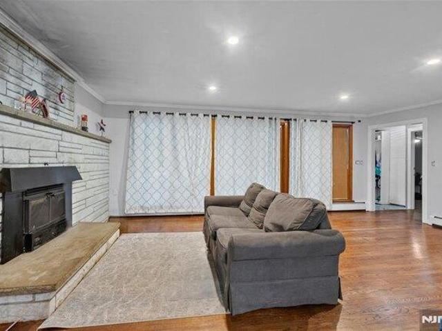 House for sale in Hardyston Township, Sussex County