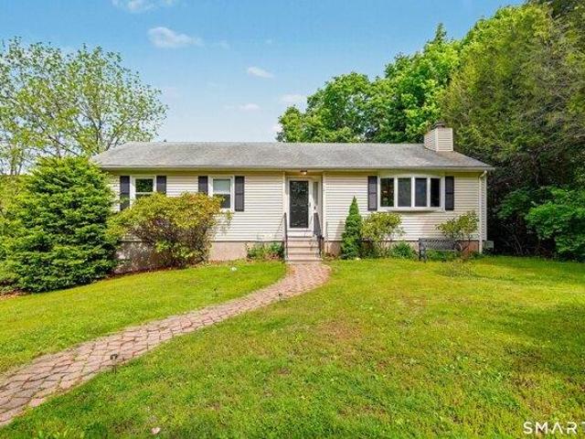 House for sale in Hamden, Connecticut