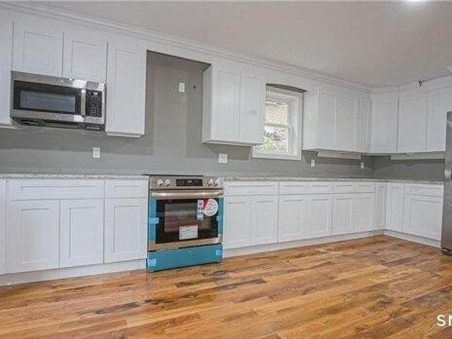House for sale in Hamden, Connecticut