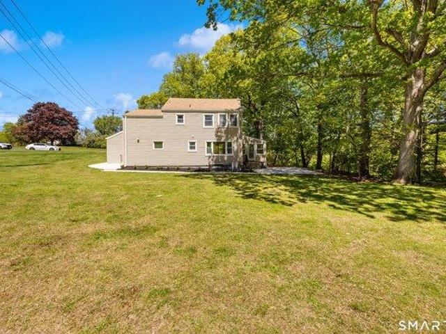 House for sale in Hamden, Connecticut