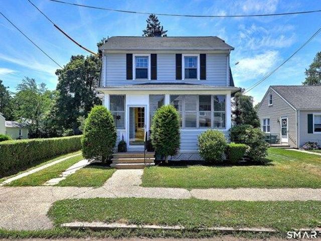 House for sale in Hamden, Connecticut