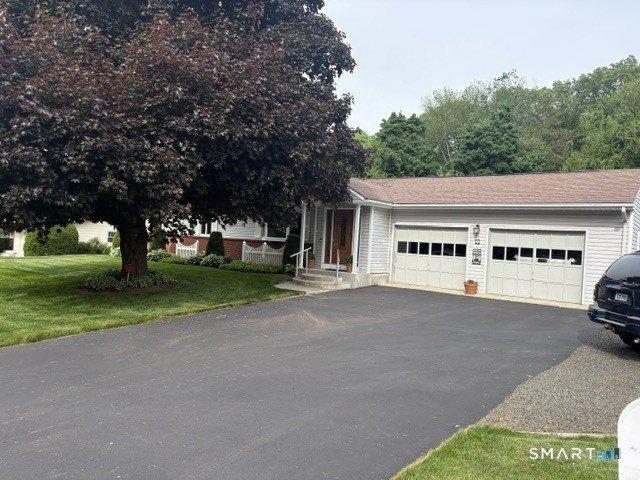House for sale in Hamden, Connecticut