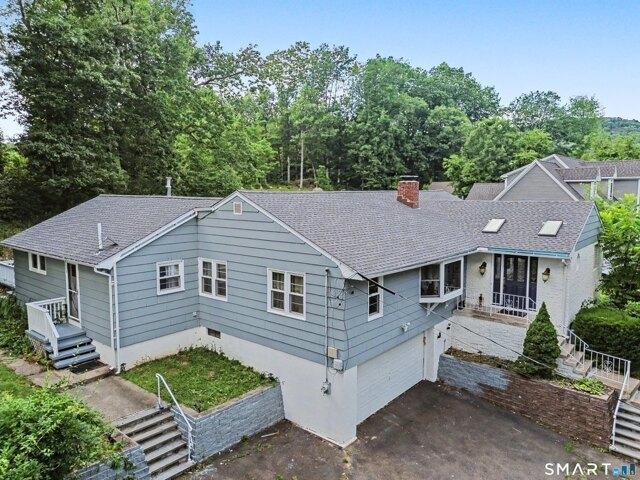House for sale in Hamden, Connecticut