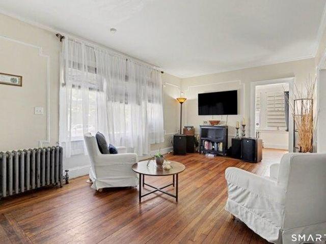 House for sale in Hamden, Connecticut