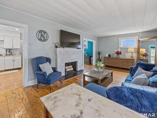 House for sale in Hamden, Connecticut