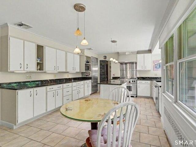 House for sale in Hamden, Connecticut