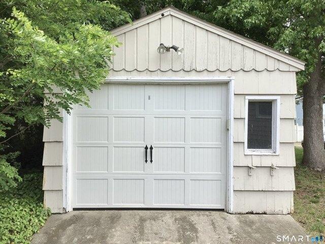 House for sale in Hamden, Connecticut