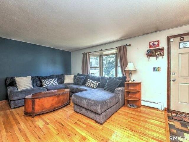 House for sale in Hamden, Connecticut