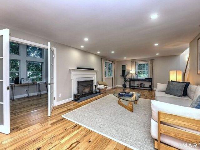 House for sale in Hamden, Connecticut