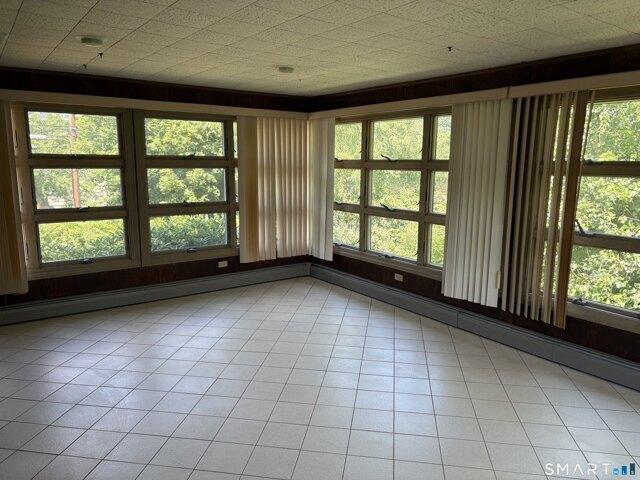 House for sale in Hamden, South Central Connecticut Planning Region