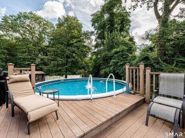 House for sale in Hamden, South Central Connecticut Planning Region
