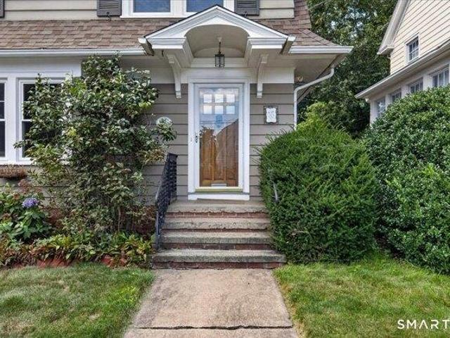 House for sale in Hamden, South Central Connecticut Planning Region