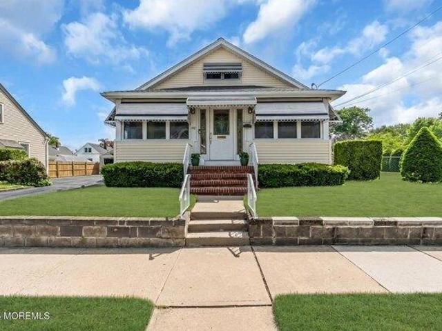 House for sale in Crosswicks, New Jersey