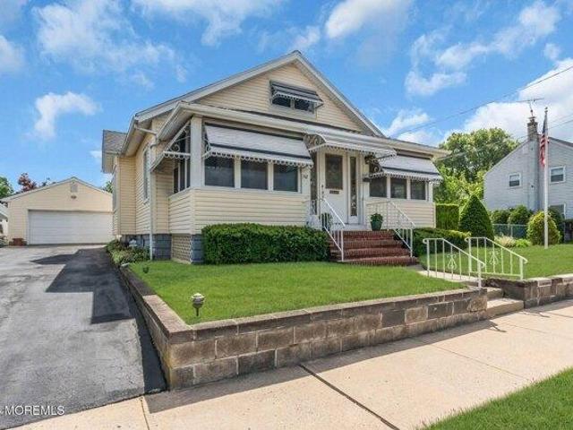 House for sale in Crosswicks, New Jersey
