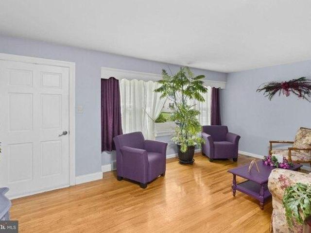 House for sale in Crosswicks, New Jersey